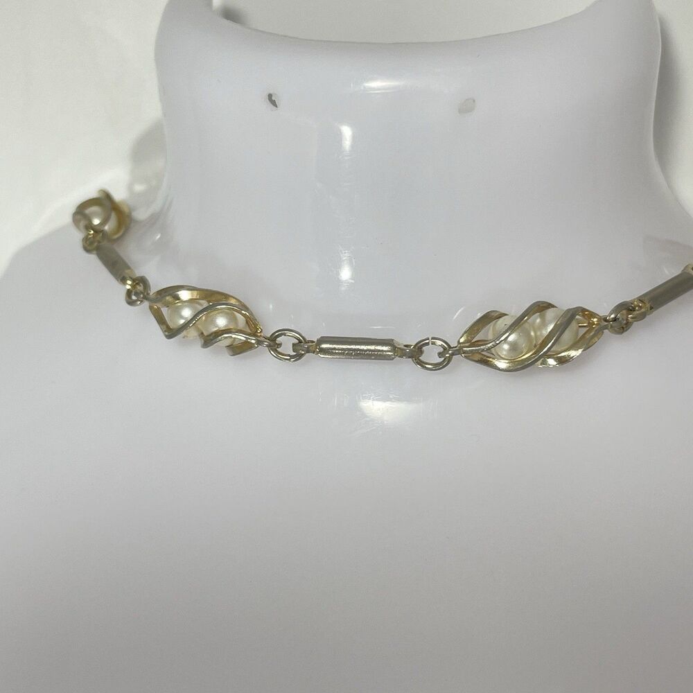 Sarah Coventry Faux Pearl Gold Tone Necklace 13” Vintage Signed - Picture 2 of 6